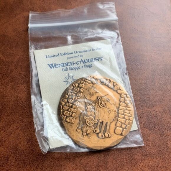 Vintage Wendell August Forge Christmas Ornaments Nativity Greeters Bronze‎ 1996 - Picture 3 of 4